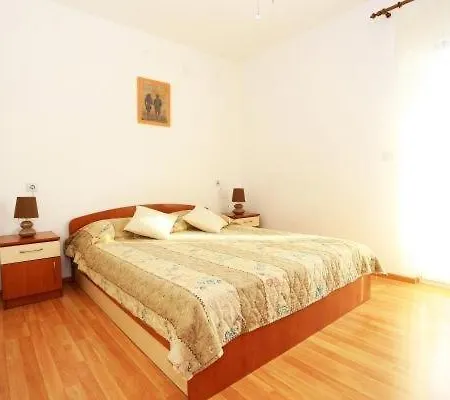 Apartmán In With Seaview, Balcony, Air Condition, Wifi